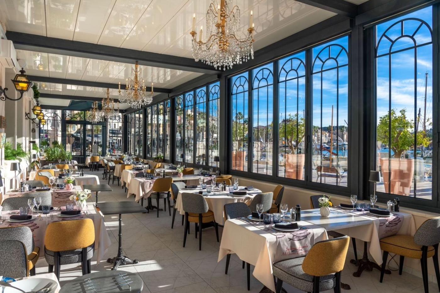 Restaurant De La Tour