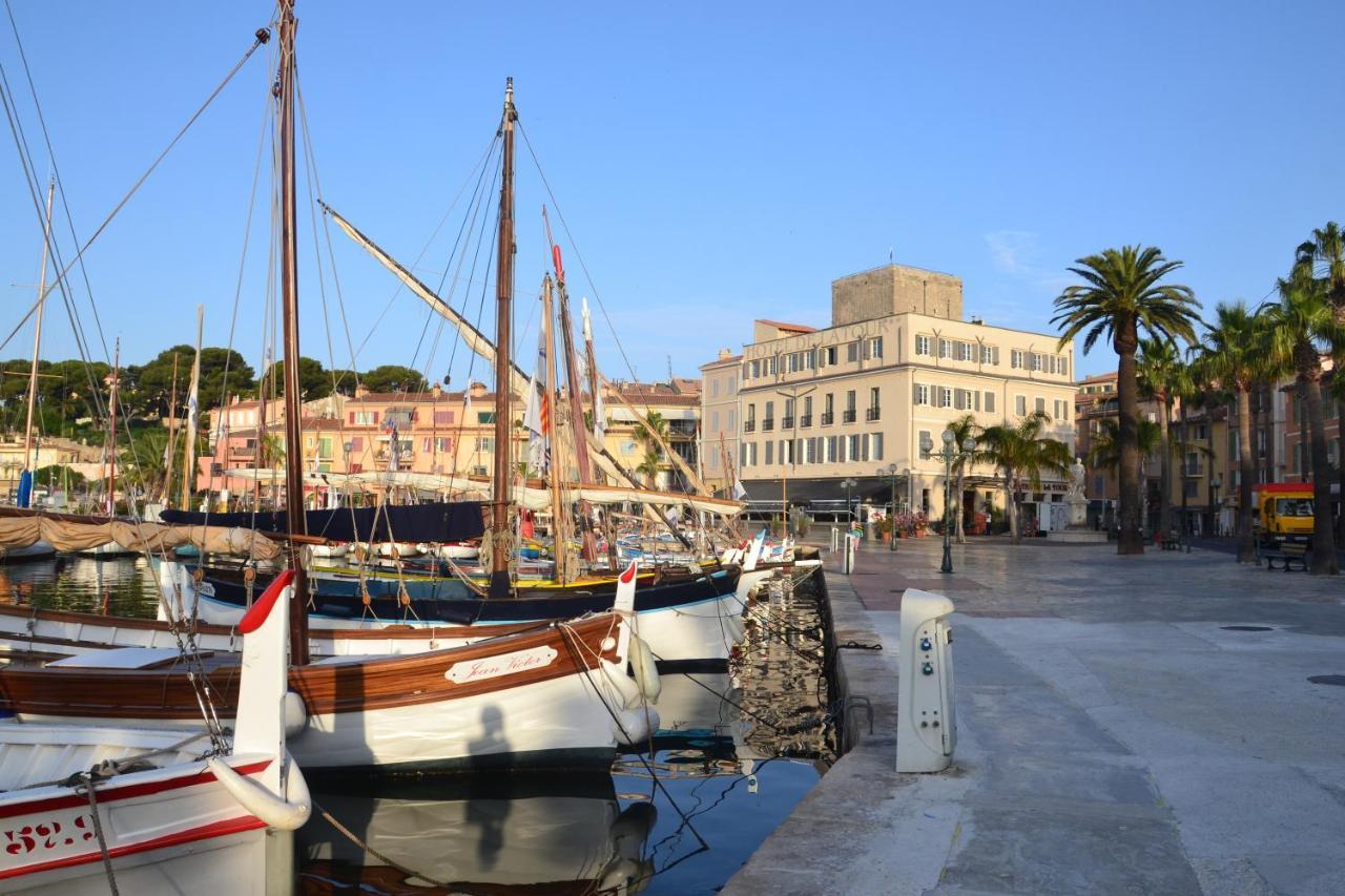 Restaurant De La Tour 2* Sanary-sur-Mer